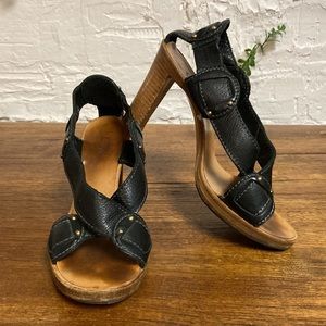 Chloe Sandals